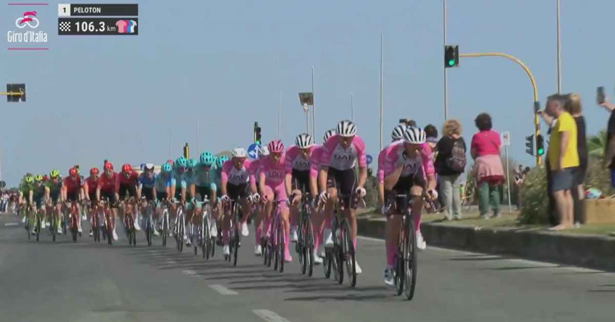 Passaggio del Giro d'Italia a Ostia