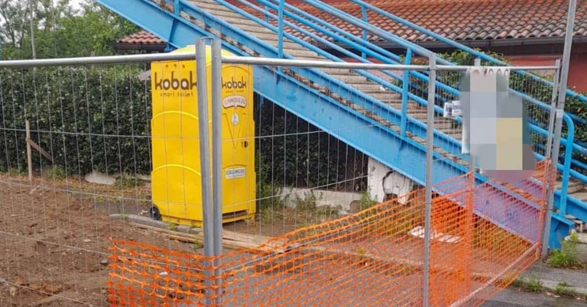 Cantiere fuori alla stazione di Ostia Antica