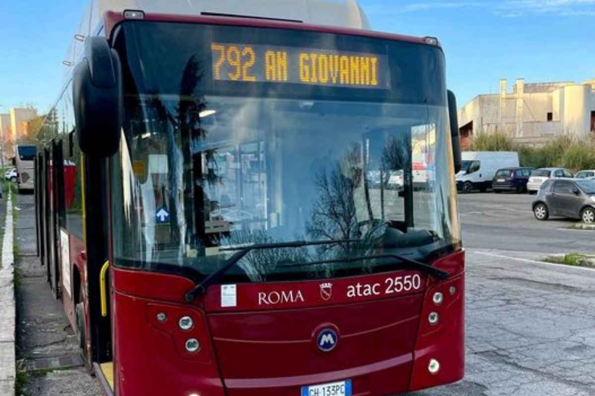 Foto dell'autobus 792 Atac