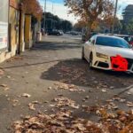 Automobile in sosta selvaggia nel quartiere Lido Centro di Ostia